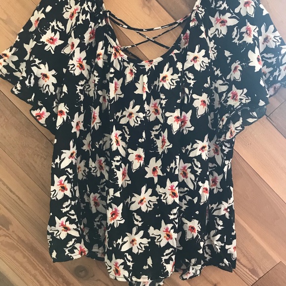 Lush -  Black/Pink Floral Lace Up Blouse - Picture 2 of 3